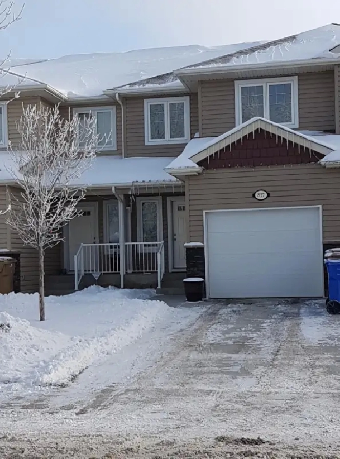 Townhouse 3 beds, 1 ½ baths, Rosemont area. Private sale. in Regina,SK - Condos for Sale