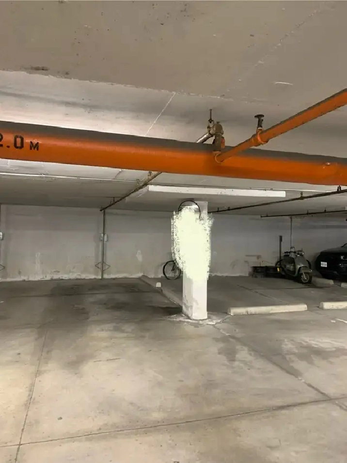 A underground parking spot available for rent (King & Bathurst) in City of Toronto,ON - Apartments & Condos for Rent