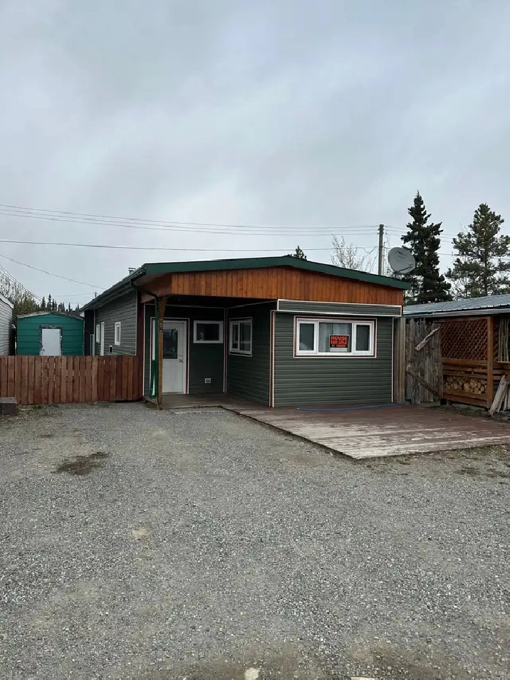 Mobile Home For Sale in Whitehorse,YT - Houses for Sale