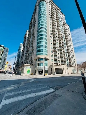 Heart of Downtown Ottawa 1 Den Apartment For Lease - 2150 Image# 1