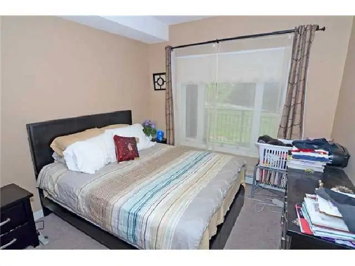 Beautiful & Convenient 2 Bedroom & 2 Bathroom Condo in Millrise in