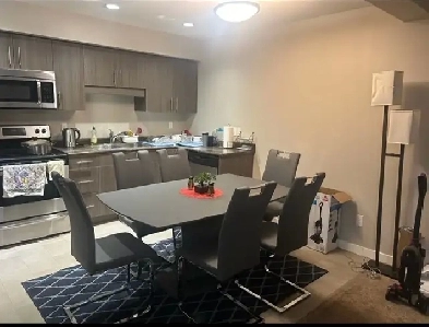 Short Term Rentals  - $1,000 a month. Includes all utilities Image# 1