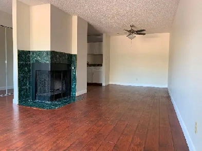 QUIET AND BEAUTIFUL NEWLY RENOVATED CONDO - $1650/MONTH Image# 1