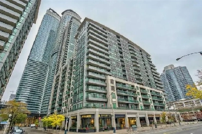25 Lower Simcoe St., Toronto 2 bedrooms, 2 Washrooms,Carparkng Image# 1