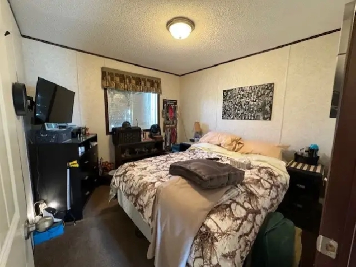 2008 Moduline modular home with garage in Mackenzie Ranch in Red Deer