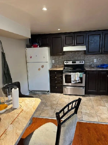 Shared room available in scarborough near Scarborough Town centr Image# 1