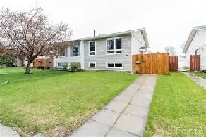 Homes for Sale in Transcona, Winnipeg, Manitoba $274,900 Image# 1