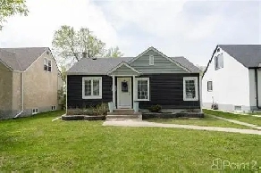 Homes for Sale in West Kildonan, Winnipeg, Manitoba $349,900 Image# 1