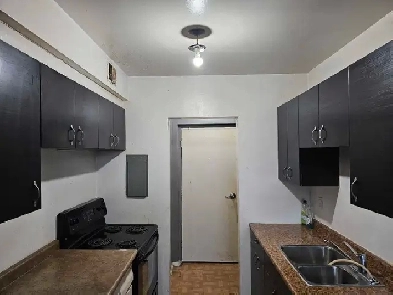 1 bedroom apartment with balcony for $1,300 Image# 1