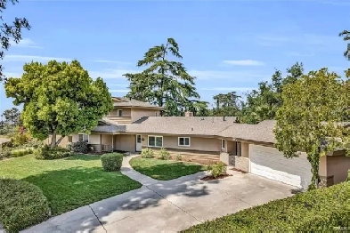 HOUSE FOR SALE IN SOUTH REDLANDS NESTLED IN CUL-DE-SAC Image# 3