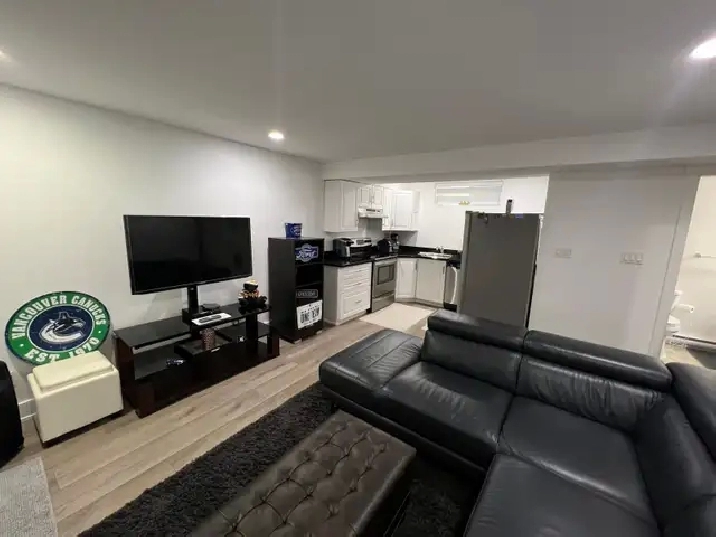 July 1st 2 Bed Basement Suite in S.Surrey Pacific Douglas in Delta