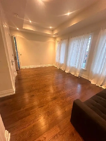 Room for rent in North York, Toronto! (Shared) Image# 1