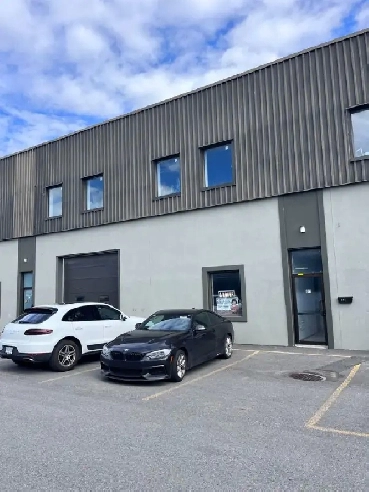 RENT Warehouse/Office  3000 -6000 SQ FT with 16FT high ceilings Image# 1
