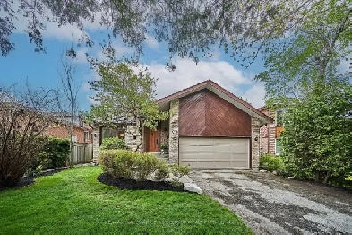 3 BR | 3 BA-Double Garage Detached home in Pickering Image# 1