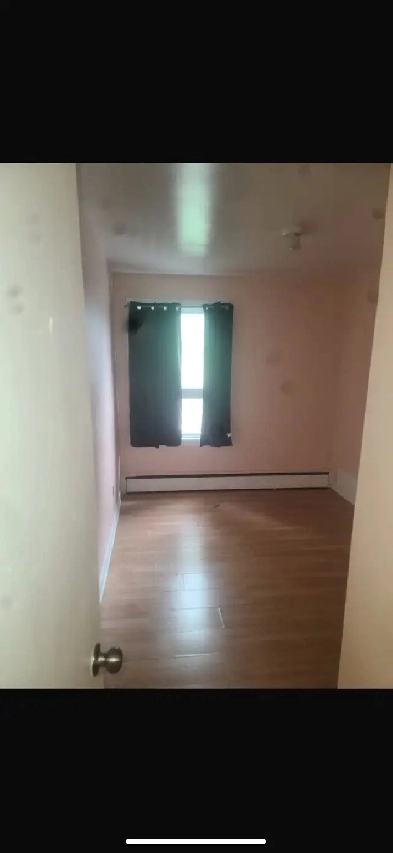 Room for rent - 750$ - 5 minutes from downtown Ottawa Image# 1