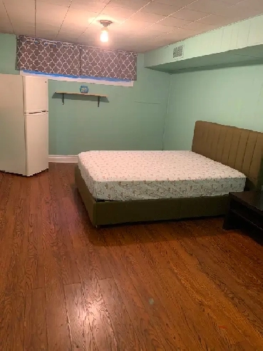 Room for Rent in Brampton- ONLY for female tenants ( rent $800) Image# 2