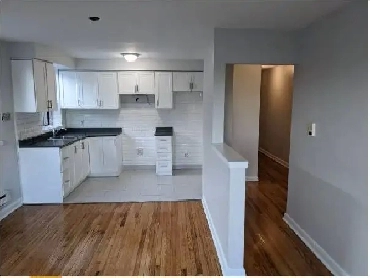 Two Bedroom- June 1 - Keele and Eglinton Image# 5