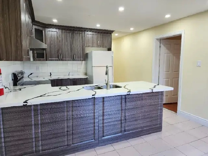 4 bedroom upper unit of a detached house for rent in Scarborough in City of Toronto,ON - Apartments & Condos for Rent