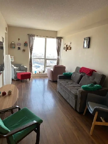 SHORT-TERM 1 1BD CONDO-AVAILABLE for MONTH of JUNE 30 LOCATION Image# 2