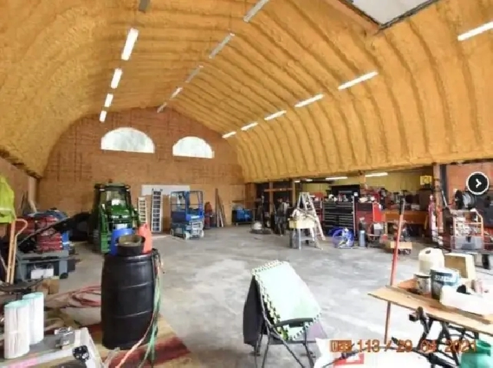 Acreage Barriere on the river in Kamloops,BC Houses for Sale