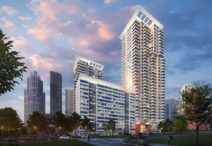 PLAZA MIDTOWN CONDOS (1 DEN & 1 BATH) in TORONTO! in City of Toronto,ON - Houses for Sale