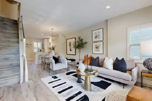 63 Cleveland St in City of Toronto,ON - Houses for Sale