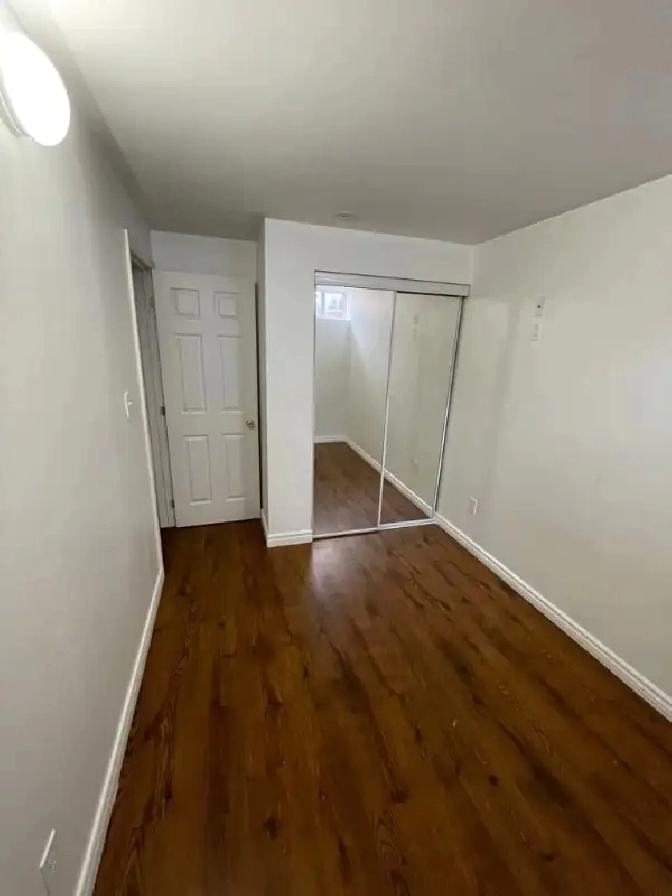 2 Bedroom Basement Apartment for Rent in Churchill Meadows in