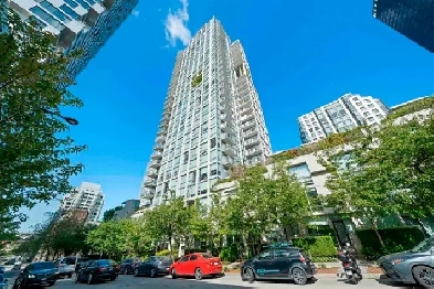 Fantastic 2 Bedroom Condo With Panoramic City Views! Image# 2