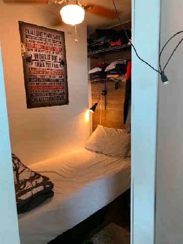 Move in READY: Student Private Room in DT Vancouver | JUNE Image# 1