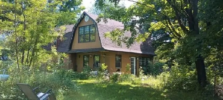 Maison à vendre - 25 minutes de l'île aux Tourtres in Ottawa,ON - Houses for Sale