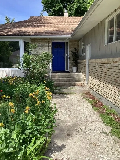 House for Rent in Ford Richmond  near Unversity of Manitoba Image# 1