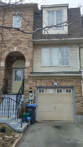 Beautiful 3 Bedroom Townhouse  at high demand area in Brampton Image# 1