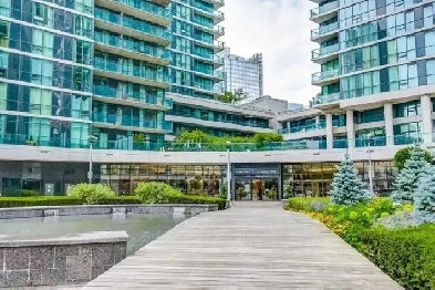 Luxury furnished one-bedroom in the heart of downtown Toronto Image# 2