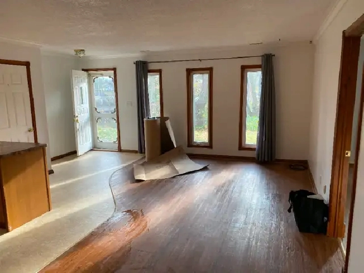 Two Bedroom Ground Level Ideal for Seniors Mitchell Ontario in