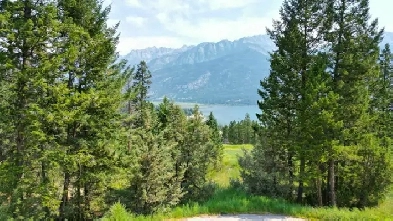 Scenic 0.467-acre Lot in Fairmont  ID#267306 Image# 1