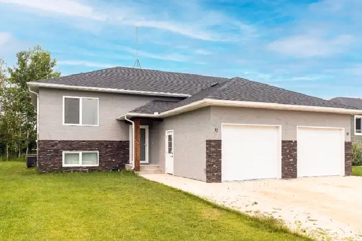 10 Mara Cove, Kleefeld in Winnipeg,MB - Houses for Sale