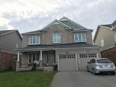 4 Bedroom large house for rent Niagara falls- Students welcome Image# 1