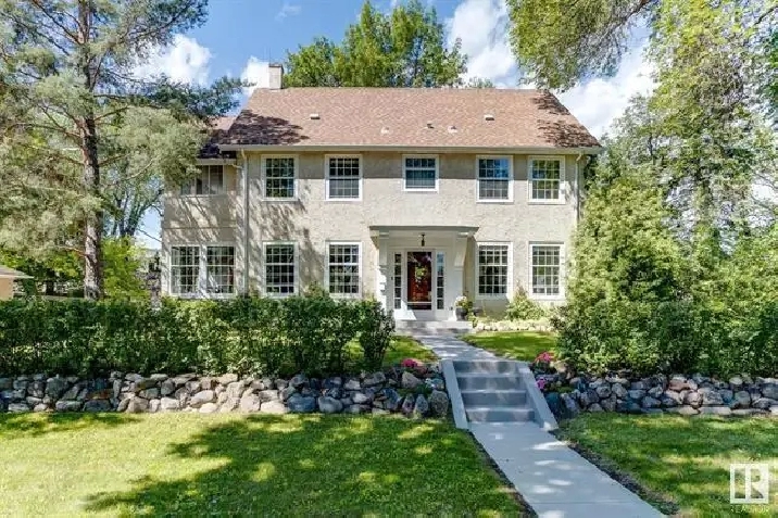 Classic Georgian Revival Home in Old Glenora! in Edmonton,AB - Houses for Sale