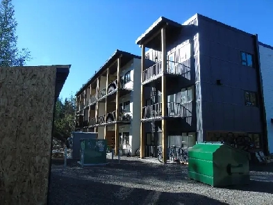 1 Bedroom Units at Harvest Apartments, Beside Rails to Trails Image# 2