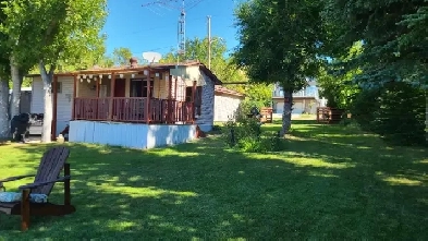 Crooked Lake Cabin with 2 Titled Lots Image# 1