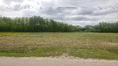 1 acre lot just outside of Lac La Biche Image# 1