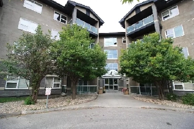 WAVERLEY HEIGHTS CONDO Image# 1