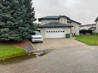 Beautiful house in Provost AB Image# 1