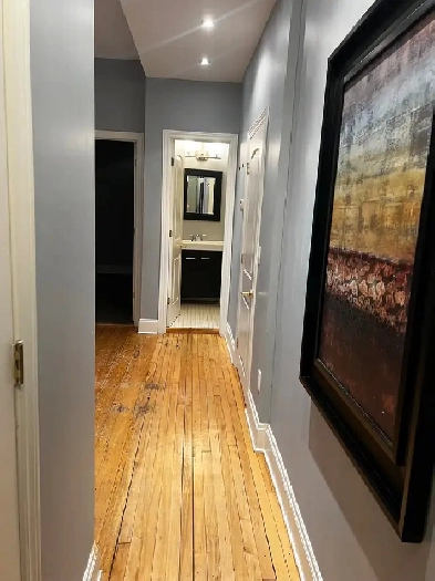 Bright 2-Bedroom Apartment in Trendy Hintonburg – $1,650/Month Image# 1