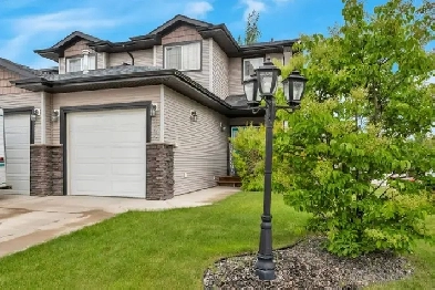 133 PIPER CL., BLACKFALDS - IMMACULATE HALF DUPLEX Image# 5