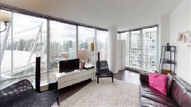 Move in READY: Student Private Room in DT Vancouver Image# 1