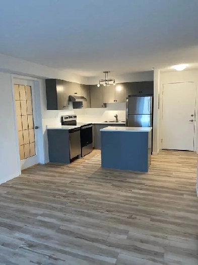 1 BR   Den Condo (SE Calgary) Image# 1