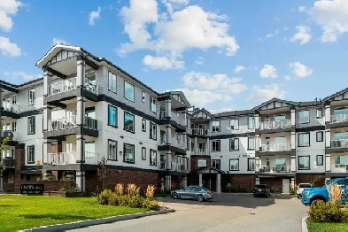 Apartment Condo for Sale - 317-3581 Evans Court Image# 1