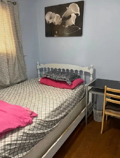 Room to rent 5 min Fr U of M! Female Image# 1