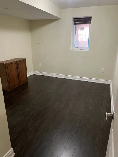 2 Bedroom Walk-Out Basement for Rent Image# 2